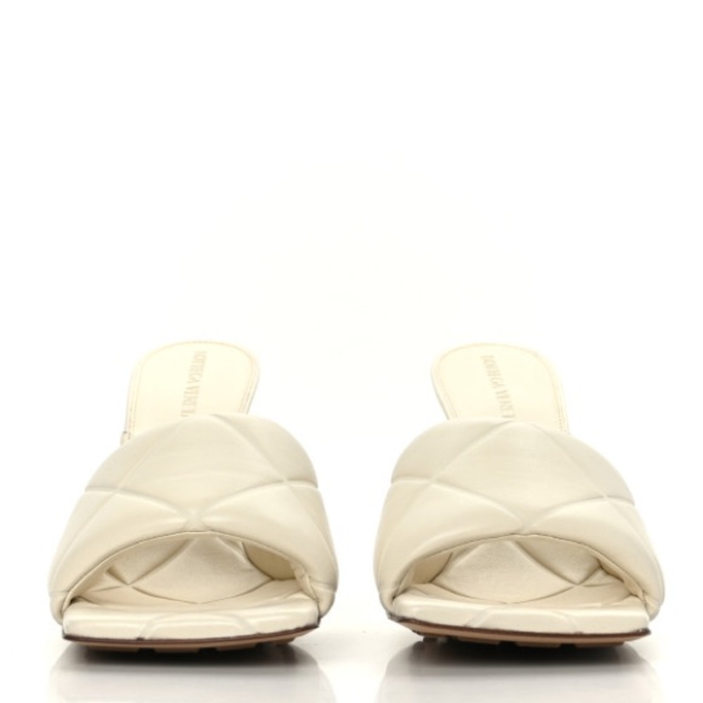 Bottega Véneta Lido Leather off white Mules wax size 39